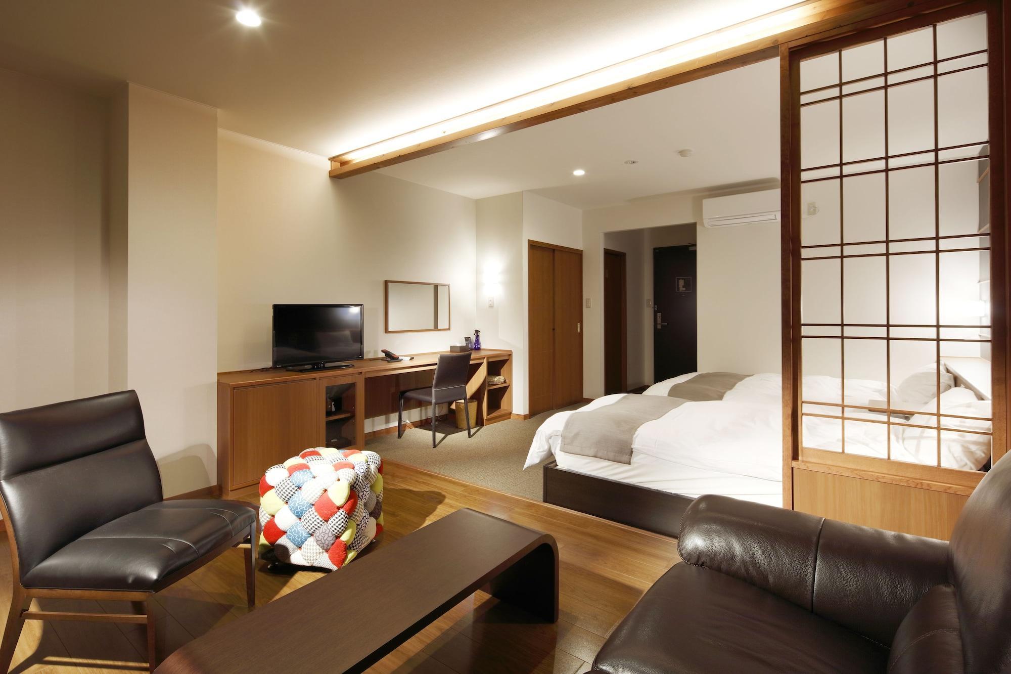 อีเอ็มไอ ฮาโกดาเตะยะ Hotel ภายนอก รูปภาพ